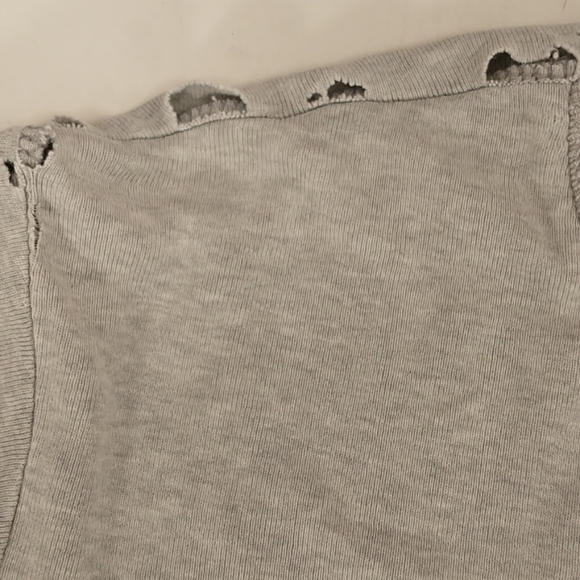 Thrashed Natural Wear Long Sleeve Gray T Shirt GAP - Picture 5 of 9